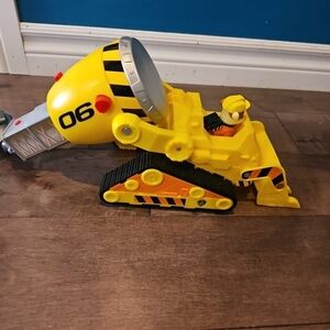 PAW Patrol The Movie Rubble's Deluxe Bulldozer Yellow Construction Spin Master